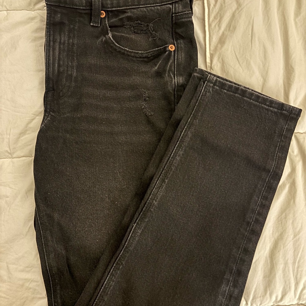 Black Distressed Jeans